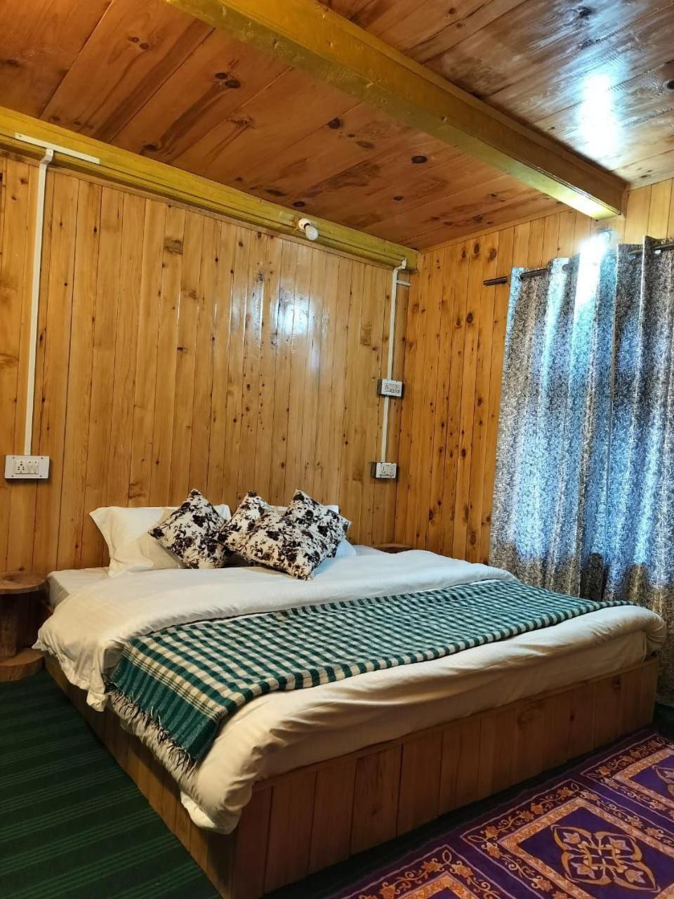 Old Is Gold Mudhouse Lushal Jibhi 아파트 외부 사진